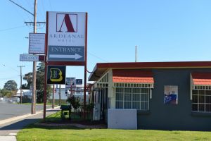 Ardeanal Motel - Australia Accommodation